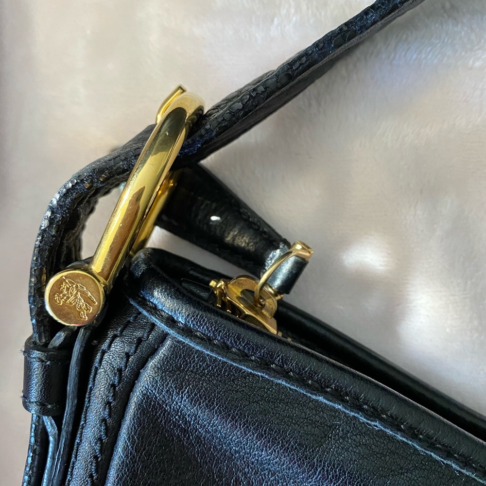 Burberry Bag - Picture 6 of 9